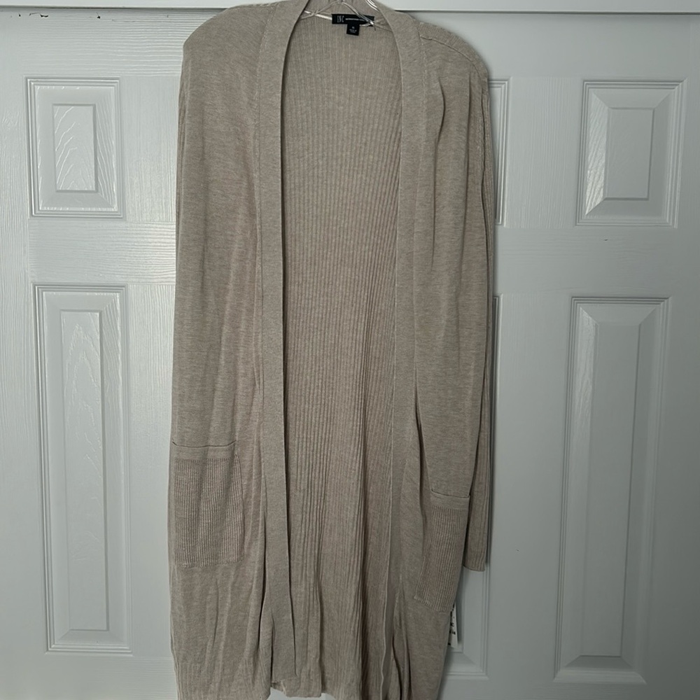 Inc cream NWT cardigan